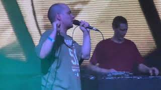 картинка: ПОРЕЗ НА СОБАКЕ - Я коллекционирую хлам (Live @ URBAN, Moscow, 2024.05.24)
