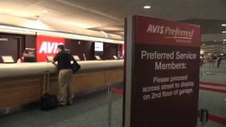 Orlando International Airport (MCO) - Finding Your Way to the Avis Counter
