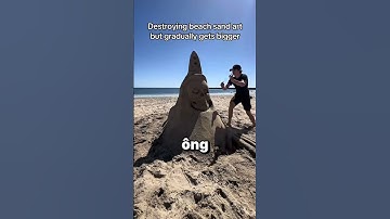 Ông này phá hết tượng điêu khắc bằng cát #shorts #art