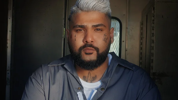 Sasy - "Che Pesari" OFFICIAL VIDEO | ساسی - چه پسری