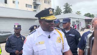 Breaking News: Liberian Donates Food & Water to Liberia National Police officers at checkpoints