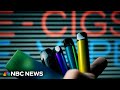 Man uses disposable vape waste to power a home