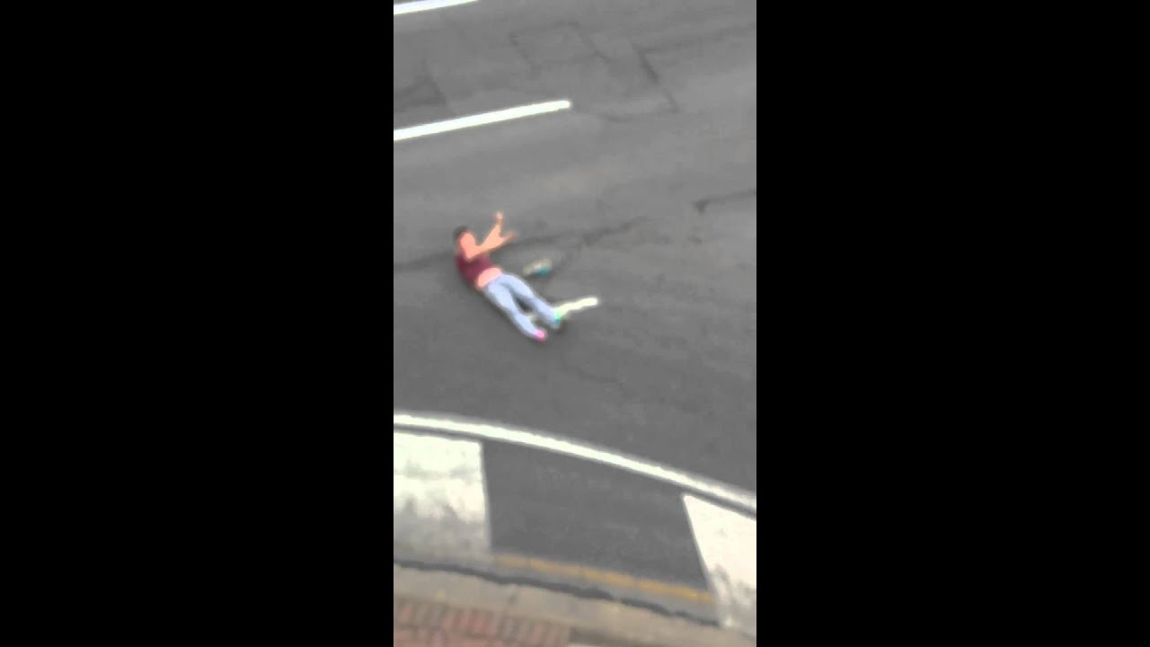 Road Rage Fullarton & Greenhill 23 03 2016 - YouTube