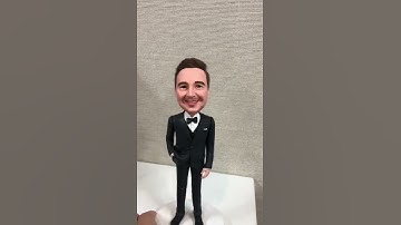 Couple Custom Bobbleheads and Personalized Bobbehead