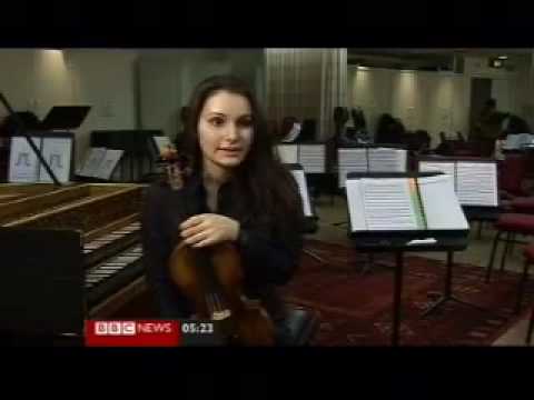 Nazrin Rashidova and FeMusa String Ensemble - BBC News