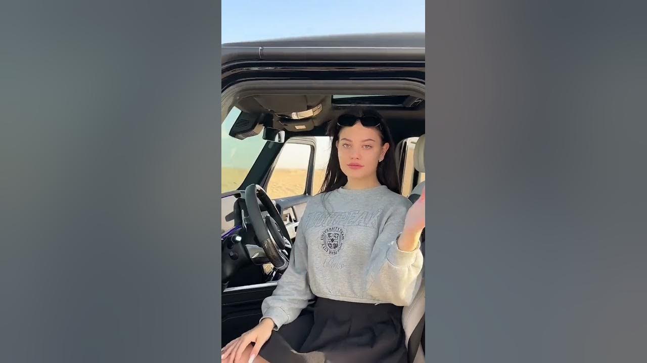 малика саева. малика саева. моника саева сестра дины саевой. малика саева в купальнике. малика саева.