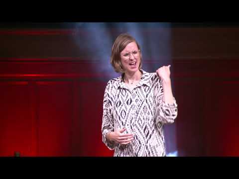 Bridging the gap between the deaf and hearing community. | Roos Wattel | TEDxAmsterdamWomen