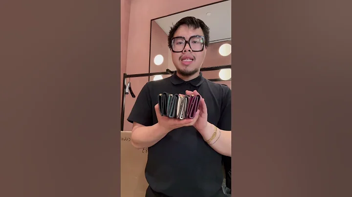 The @coach Essential cardcase ￼#coachny #coachretailemployee #coachwallet