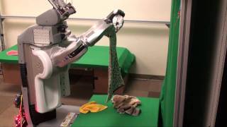 (50X) Autonomously folding a pile of 5 previouslyunseen towels