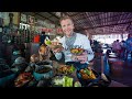 I Found a Genuine THAI Food Paradise in Chiang Rai / North Thailand Motorbike Tour