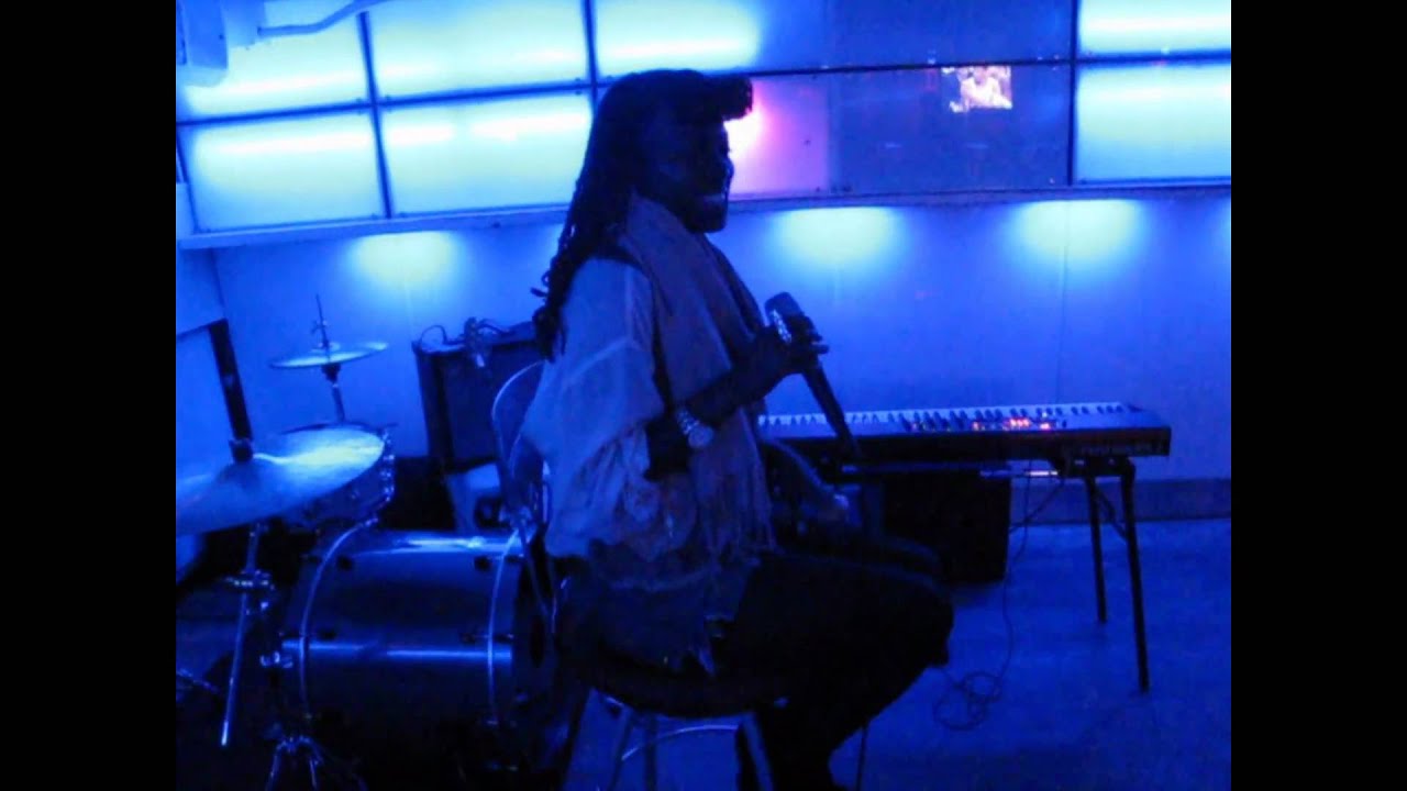 AMBER MIMZ @EZSTREET U STREET GOT SOUL