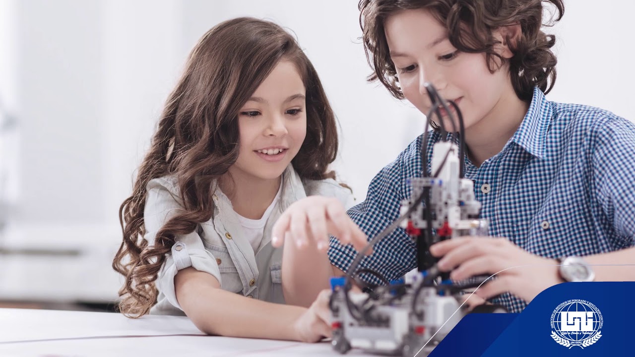 Curso de Arduino y Robótica para Niños - YouTube