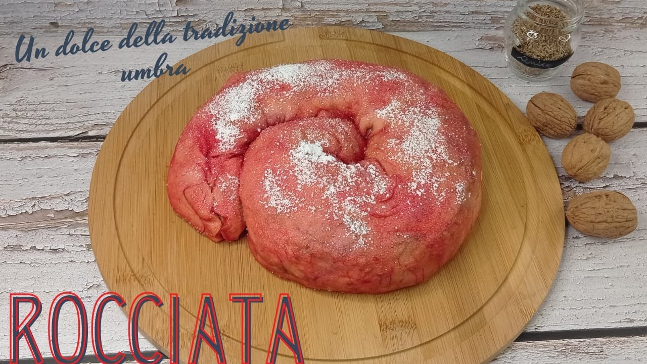 ROCCIATA dalla tradizione umbra, un guscio di sfoglia ripieno di spezie e frutta! Deliziosa!