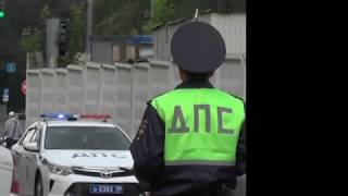 Машина въехала в стену Театра Российской армии в Москве Машина въехала в стену Театра Российской армии в Москве
