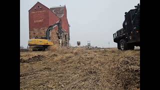 Dysart, Saskatchewan  Grain Elevators  (Lawn chair Video  Demolition) by Saskatchewan Grain Elevators 909 views 1 month ago 59 minutes