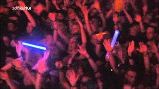 Deadmau5 - Live at Roskilde Festival 09-07-2011 (Deadmau5 - One Trick Pony feat. Sofi Toufa) (3) HD