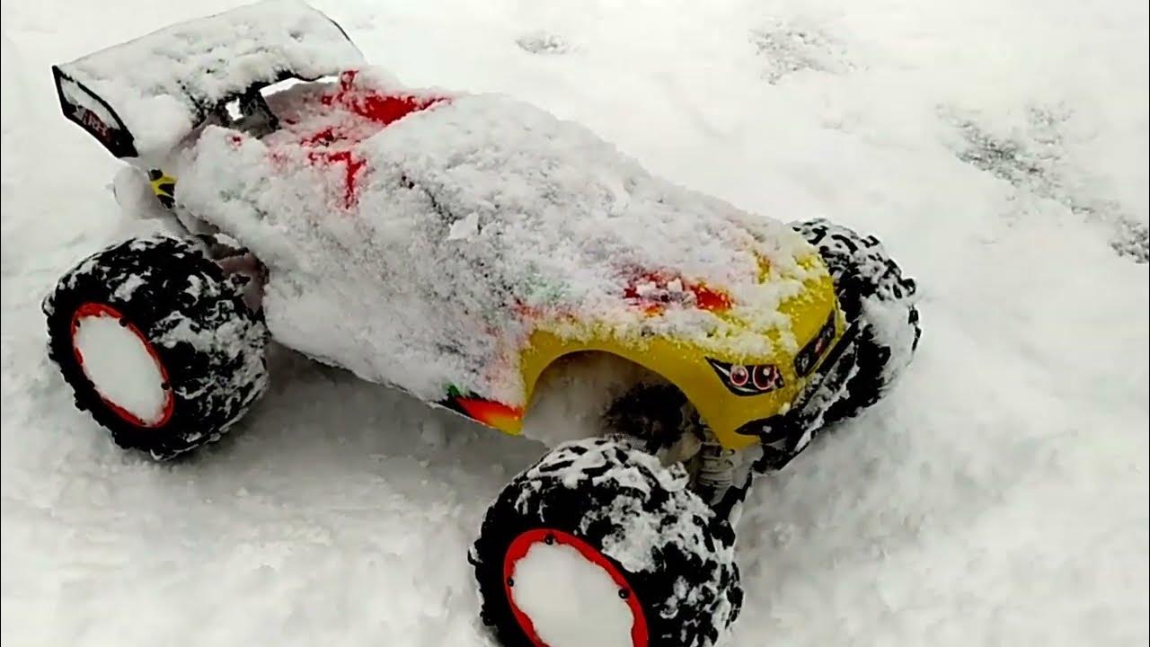 Toyota hilux зимний прогрев. снежный тест. снежный тест. хайлюкс зимой. тест по рассказу снежная королева.