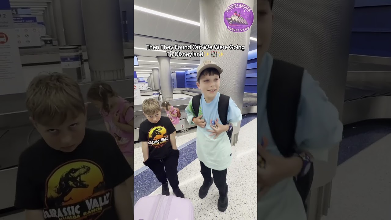 Disneyland surprise reaction