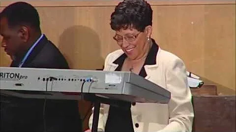 It pays to serve Jesus ministered by Gloria Thomps...