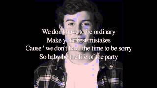 Shawn Mendes - Life Of The Party (LYRICS ON SCREEN)