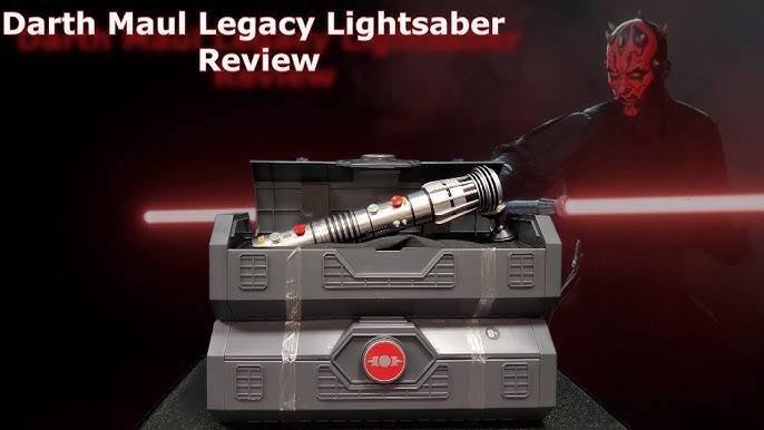 Star Wars Galaxy's Edge Qui-Gon Jinn Legacy Lightsaber Hilt – The Line  Jumper