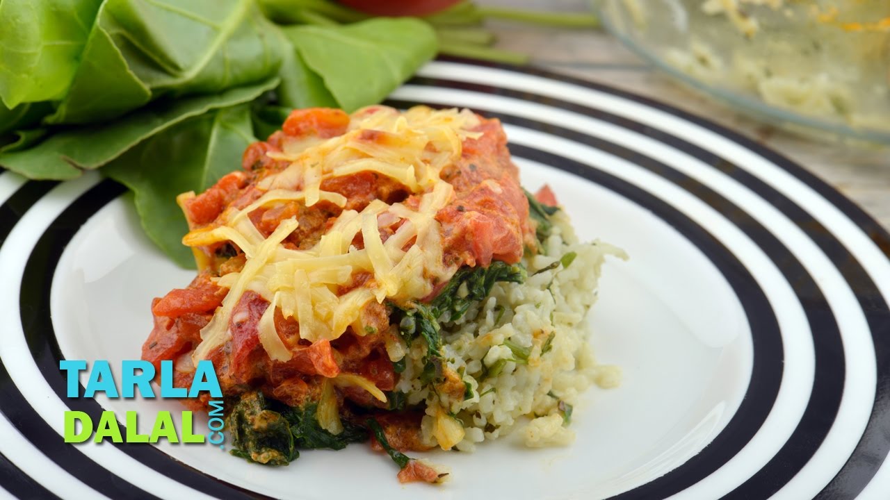 Herb Rice with Spinach and Tomato Gravy by Tarla Dalal
