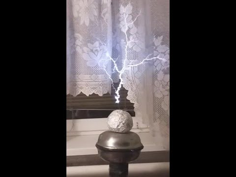Портативный трансформатор Тесла