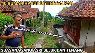 DEAD VILLAGE Abandoned by its residents, 40 houses evacuated