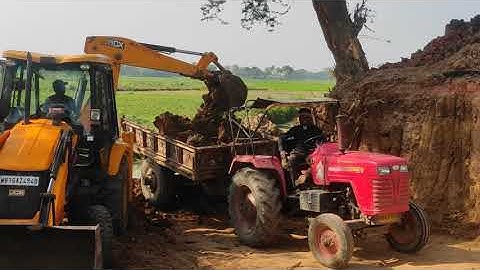Soil loading is going on in Mahindra 265 di #jcb#mahindra ||#tractor ||#trackvideo ||@INDRAJIT