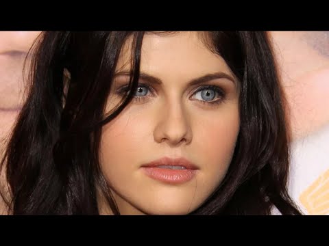 Alexandra Daddario's Gorgeous Transformation Is Turning Heads