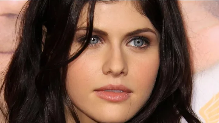 Alexandra Daddario's Gorgeous Transformation Is Tu...