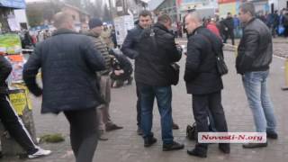 Видео Новости-N: В Николаеве опер предотвратил взрыв гранаты(, 2016-11-09T10:50:01.000Z)