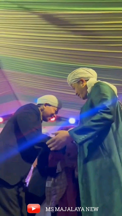 PERTEMUKAN KH.AHMAD SALIMUL APIP DAN ABUYA ASY-SYIFA #pencintasholwat #bersholawat #shorts #viral