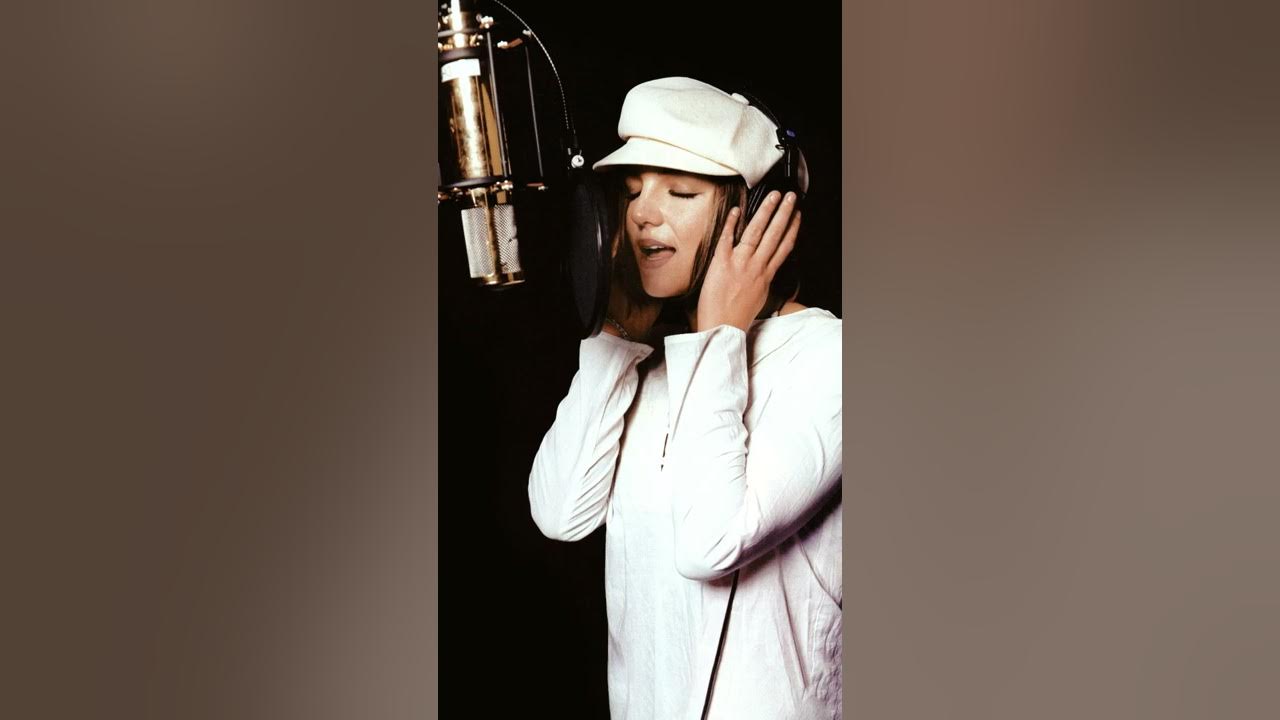 LEAKED: Britney's REAL voice in an unrelesead song!