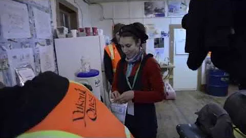 YQ2015 - Quest Veterinarian Tracy Garza and an Eag...