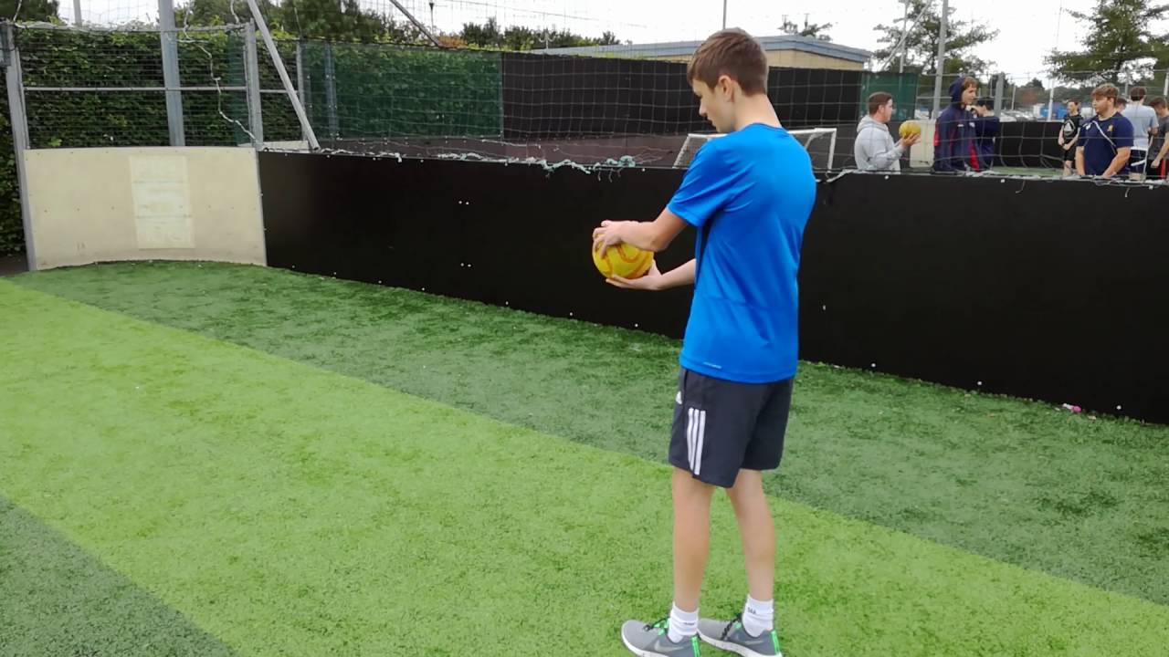 How to do the Under arm pass in Handball YouTube