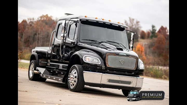 SHAQ's BIG Freightliner P2 Sportchassis Walk through