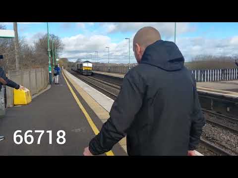 Trains at Tamworth 29.1.22