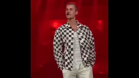 Justin BIEBER -DESPACITO Live