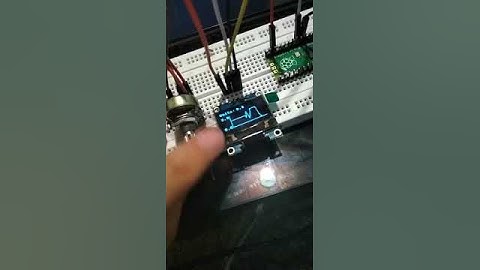 Raspberry PI - Grafica Voltaje contra tiempo con pantalla LCD OLED.