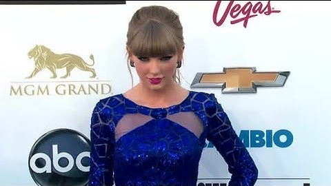 Taylor Swift Hates Justin Bieber - Splash News | Splash News TV | Splash News TV