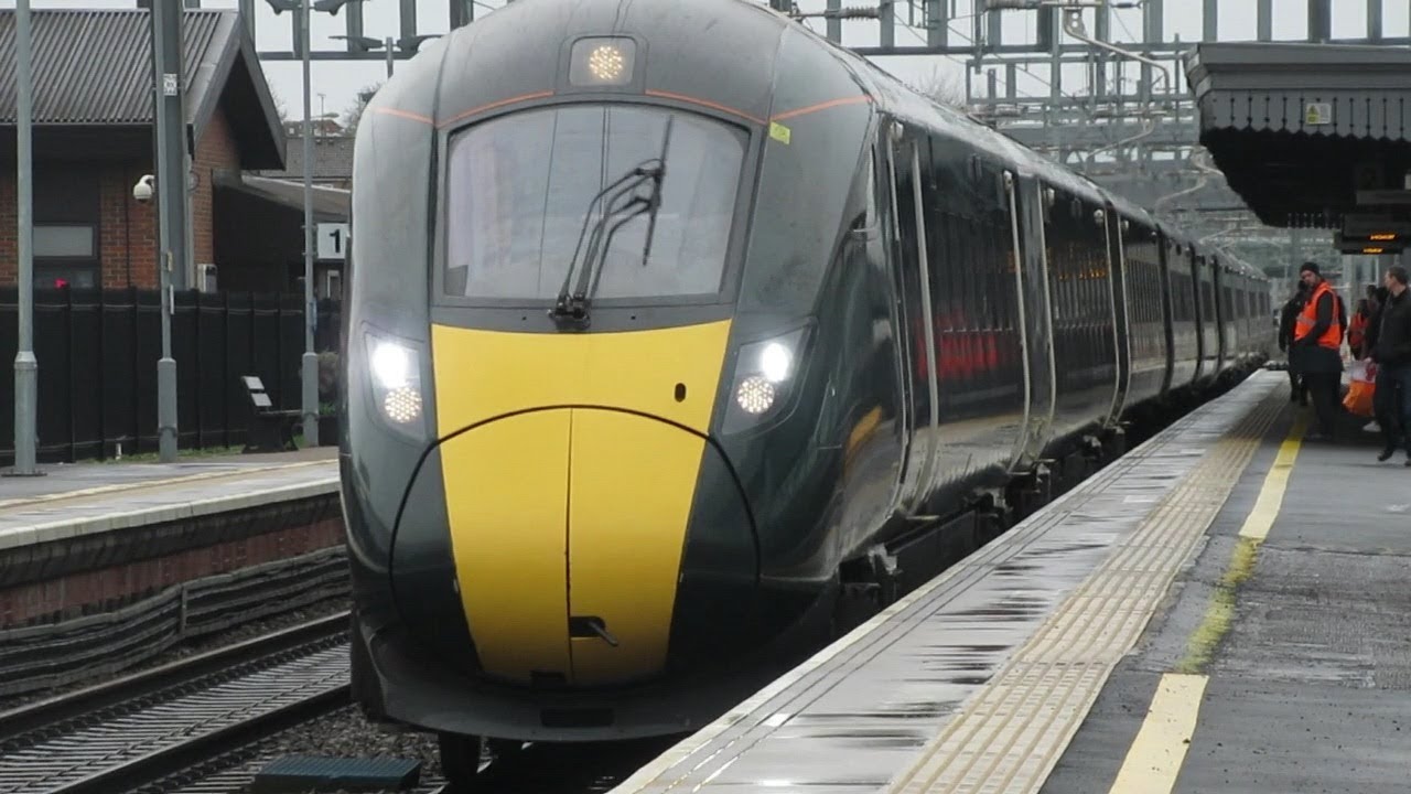 Trains at Didcot Parkway March 2019 - YouTube