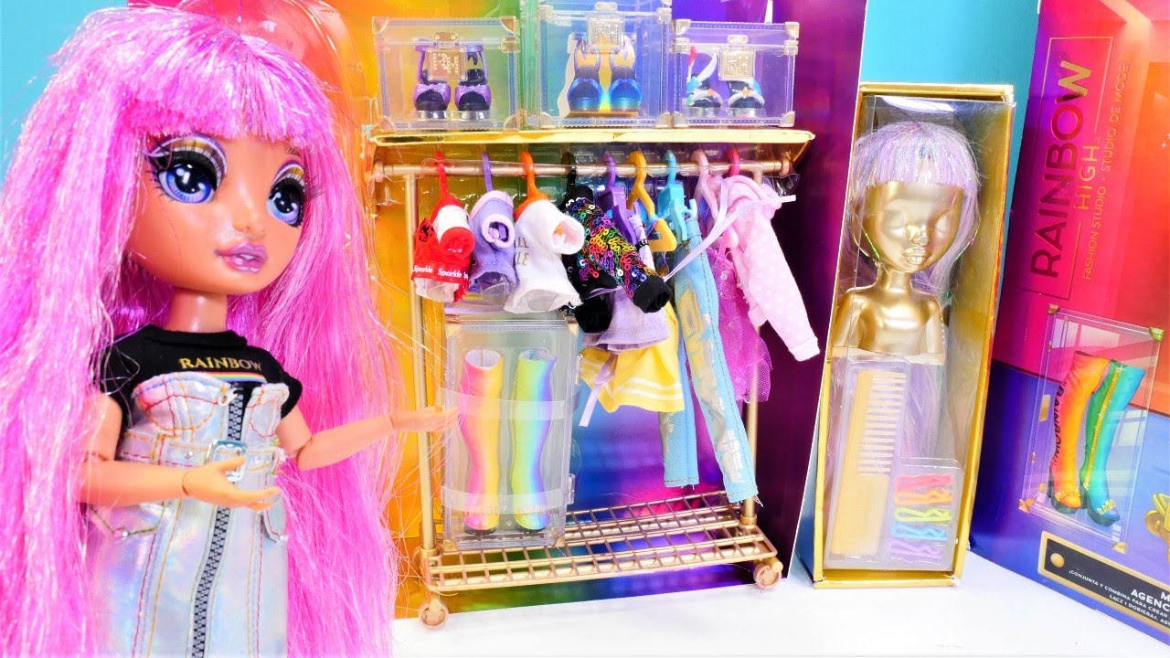 Kızlar için! Rainbow high Fashion studio oyuncak bebek! Kıyafet seçme ...