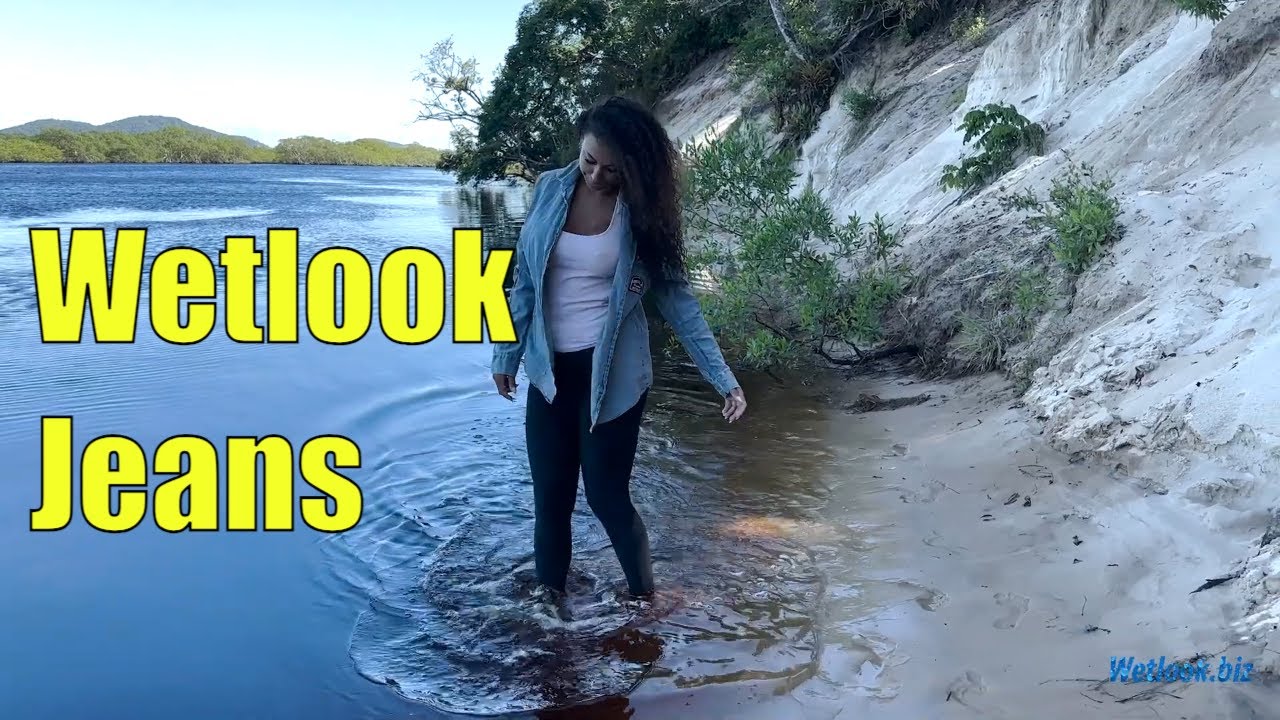 ⁣Wetlook girl Jeans | Wetlook girl getting her clothes wet in river | Wetlook shirt