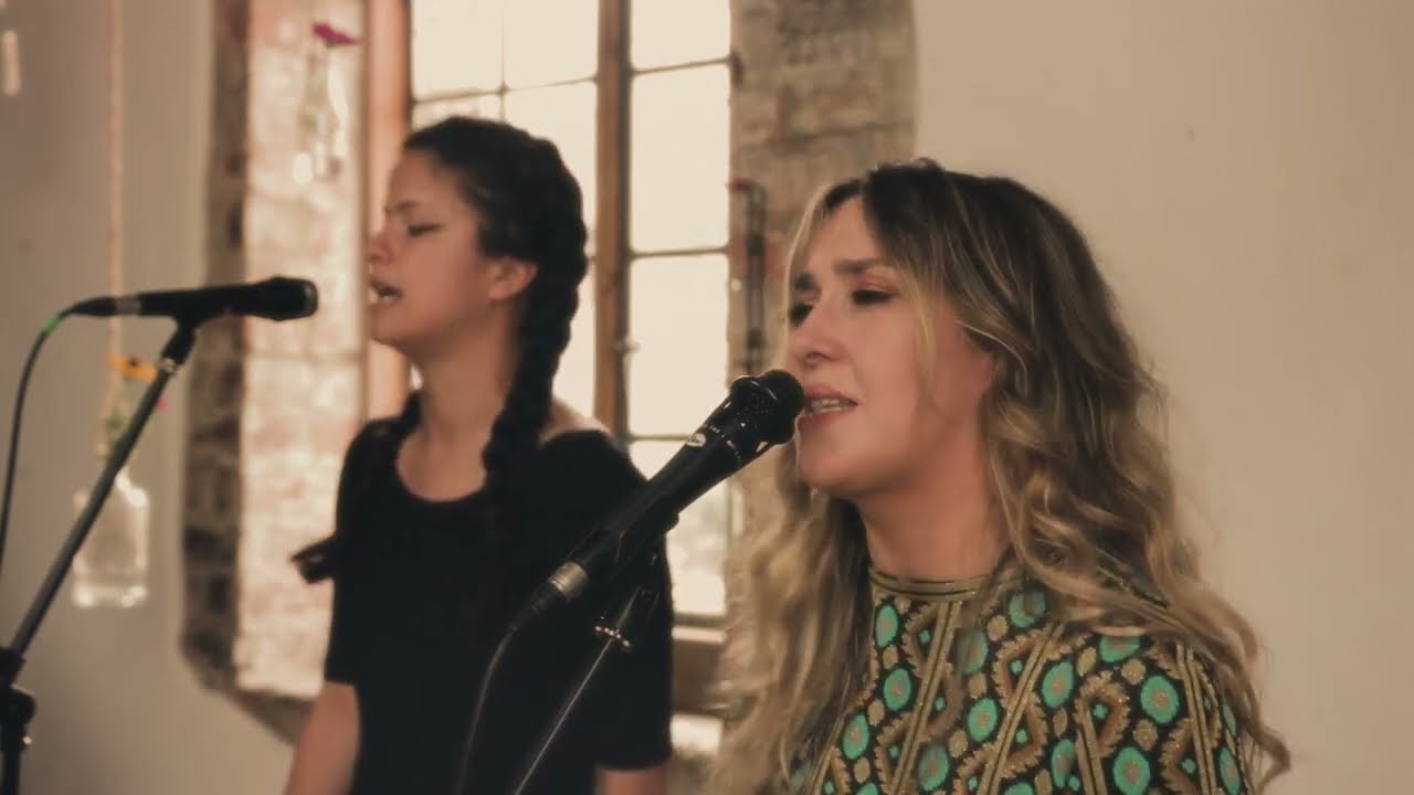 Solace (Live in the Parlour) - Scruffy Bear