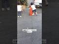 お猫様に会えると思ってソワソワする双子ちゃん💦