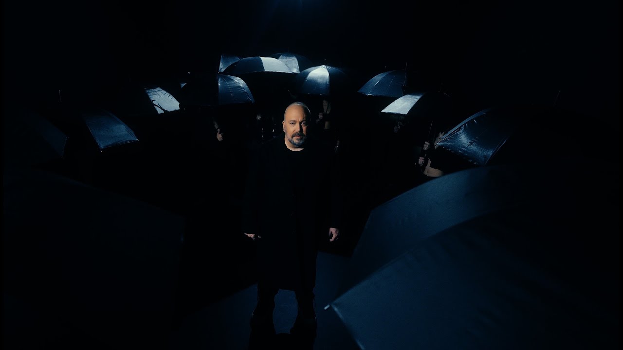 Watch Γιώργος Αλκαίος - Τότε | Giorgos Alkaios -Tote | Official Music Video on YouTube Watch Γιώργος Αλκαίος - Τότε | Giorgos Alkaios -Tote | Official Music Video on YouTube