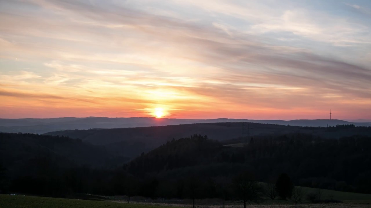 Sunset and Clouds [4k Time-lapse Photography]
