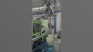 An automated production line with robotic arms /Cosmetic packaging   #newestpack #cosmeticpackaging