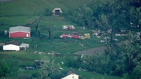 Tornado sgli Usa centrali, almeno 12 feriti a Oklahoma City